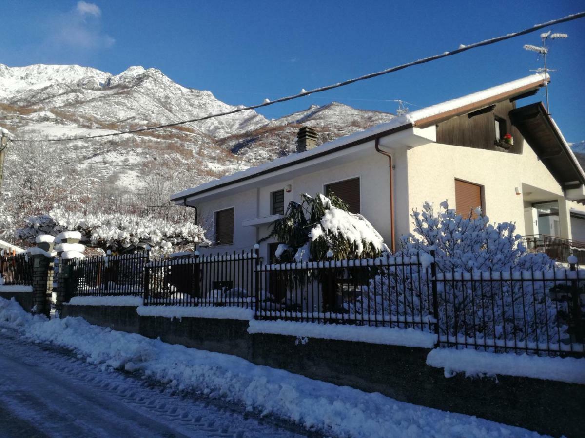 La Casa Dei Nonni Lägenhet Bussoleno Exteriör bild