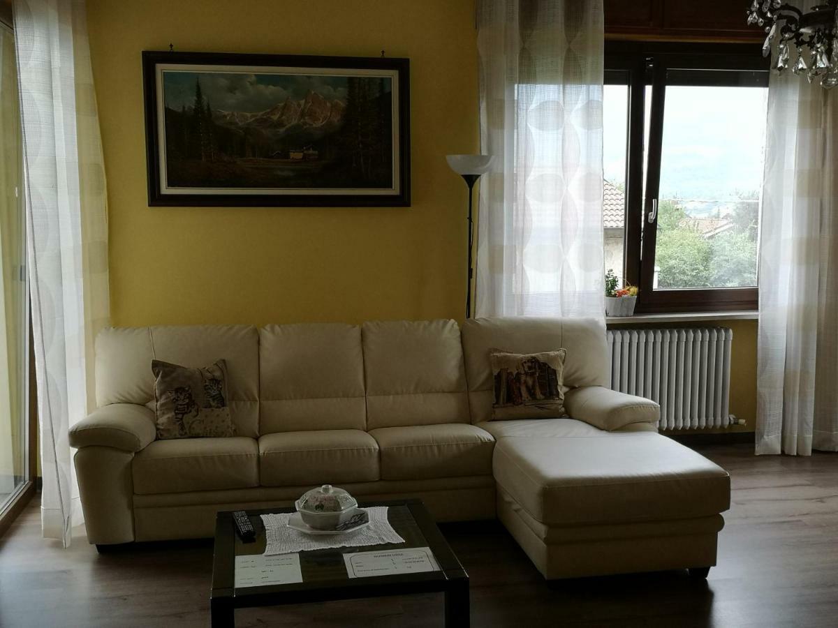 La Casa Dei Nonni Lägenhet Bussoleno Exteriör bild