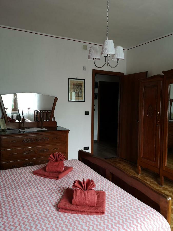 La Casa Dei Nonni Lägenhet Bussoleno Exteriör bild